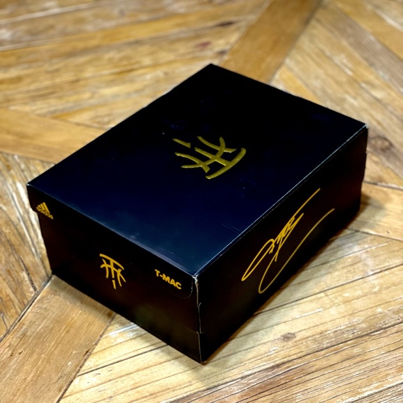 Brand New adidas T-Mac 3 Restomod Basketball Shoes - Picture 2 of 2